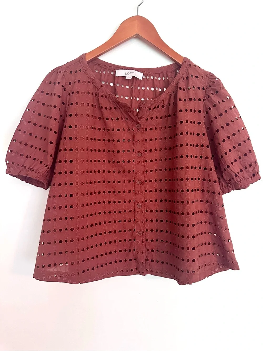 LOFT Terracotta Rust Eyelet Button-Front Blouse Top Size Small